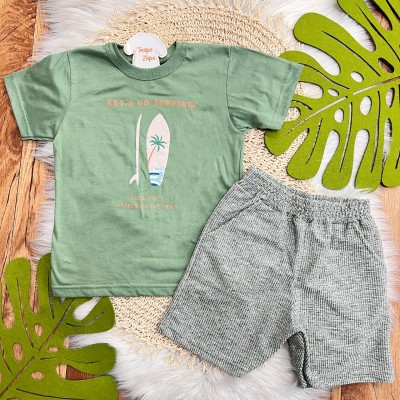 Conj. Camiseta Let's Go Surfing e Bermuda em Linho - Verde 